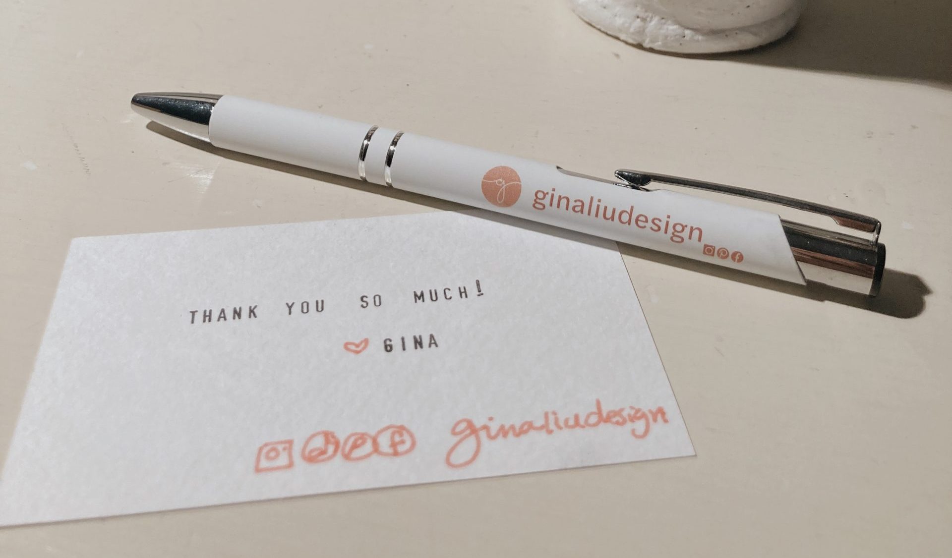 We got pens for my brand: GINALIUDESIGN!